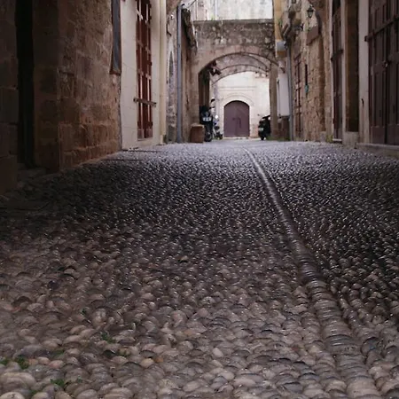 Antifanous Apartmán