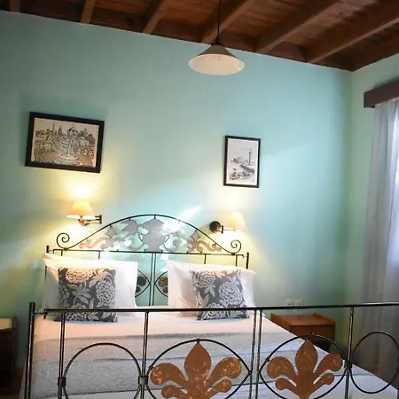 Apartament Antifanous *