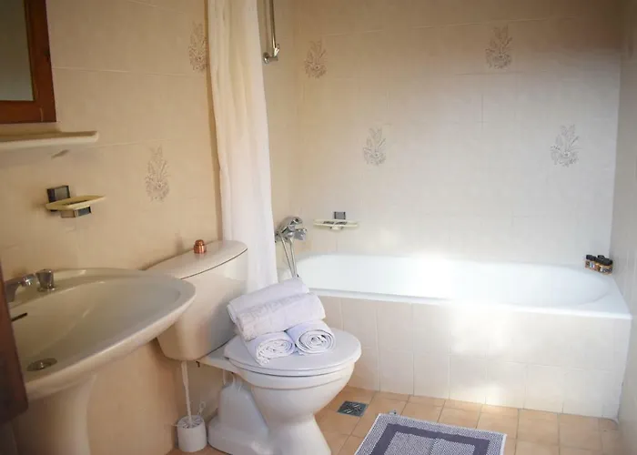 Antifanous アパート *