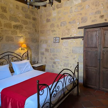 Antifanous Apartman *